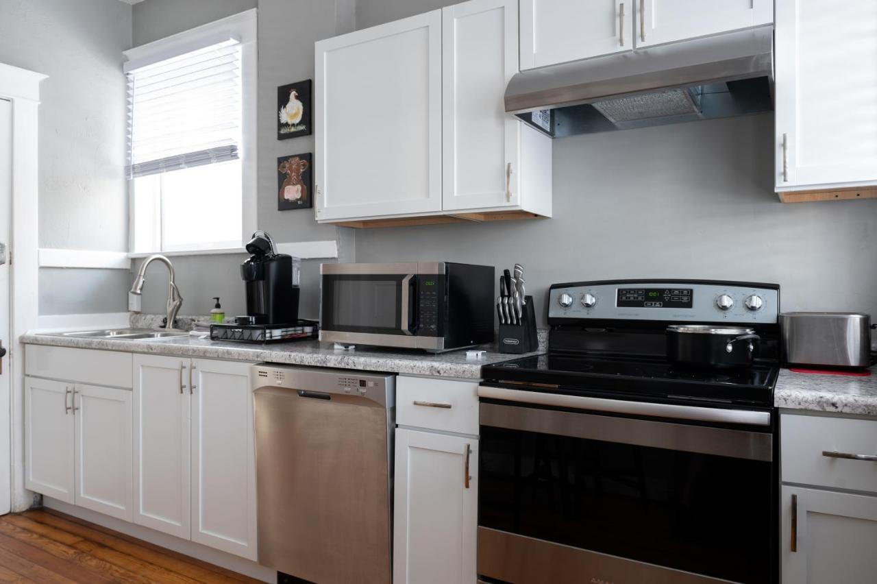 Updated 3 Bedroom Unit With Balcony! Cape Girardeau Zewnętrze zdjęcie