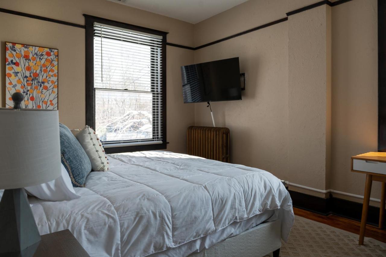 Updated 3 Bedroom Unit With Balcony! Cape Girardeau Zewnętrze zdjęcie